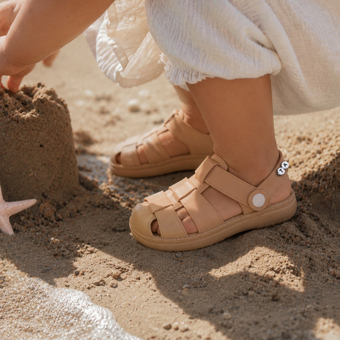 sandales-enfant-water-camel-personnalisees-plage-enfant