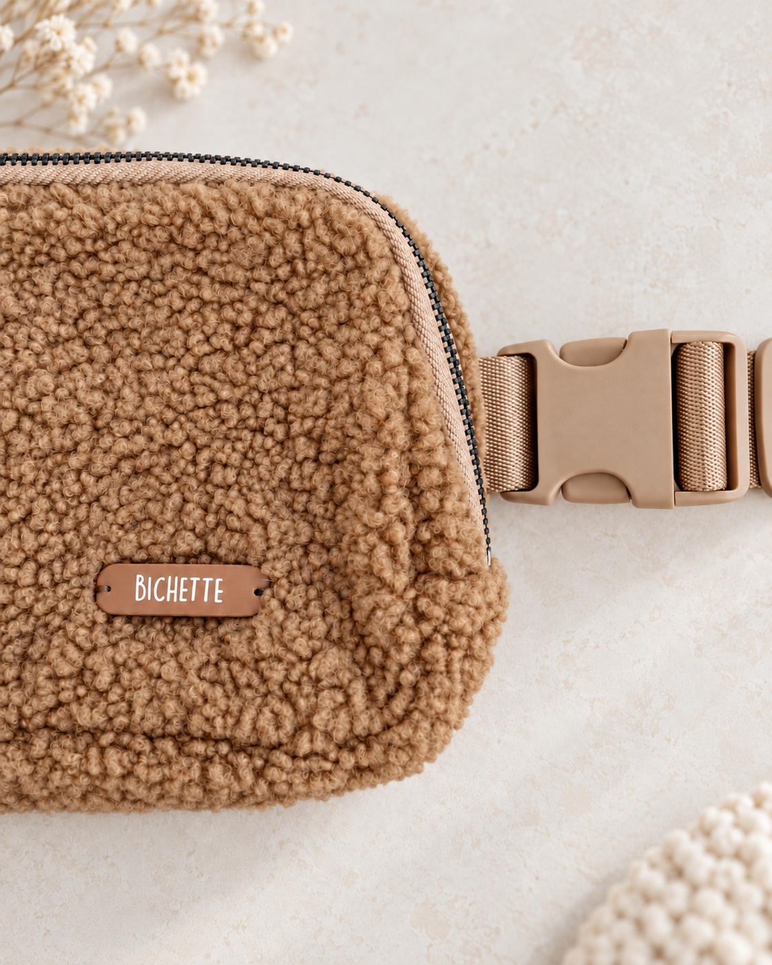 sac-banane-personnalisable-moumoute-marron-etiquette-bichette
