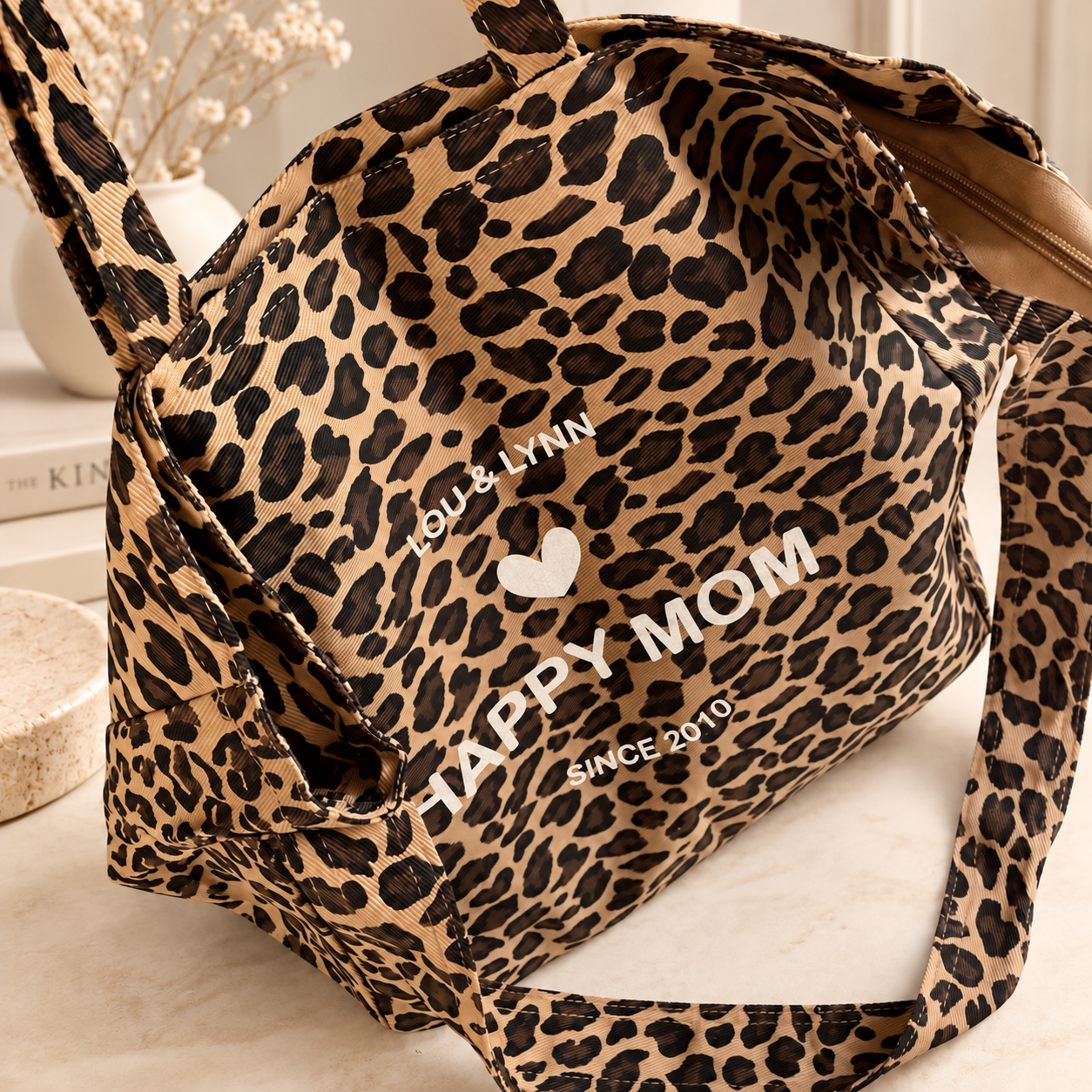 sac-cabas-leopard-personnalise-happy-mom-prenoms-enfants