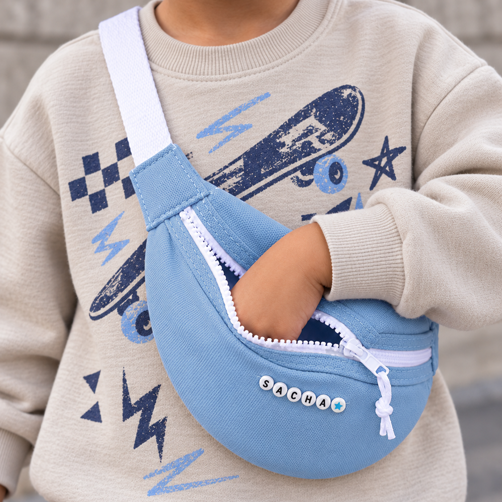 sac-banane-enfant-bleu-clair-personnalise-prenom-perles-etoile