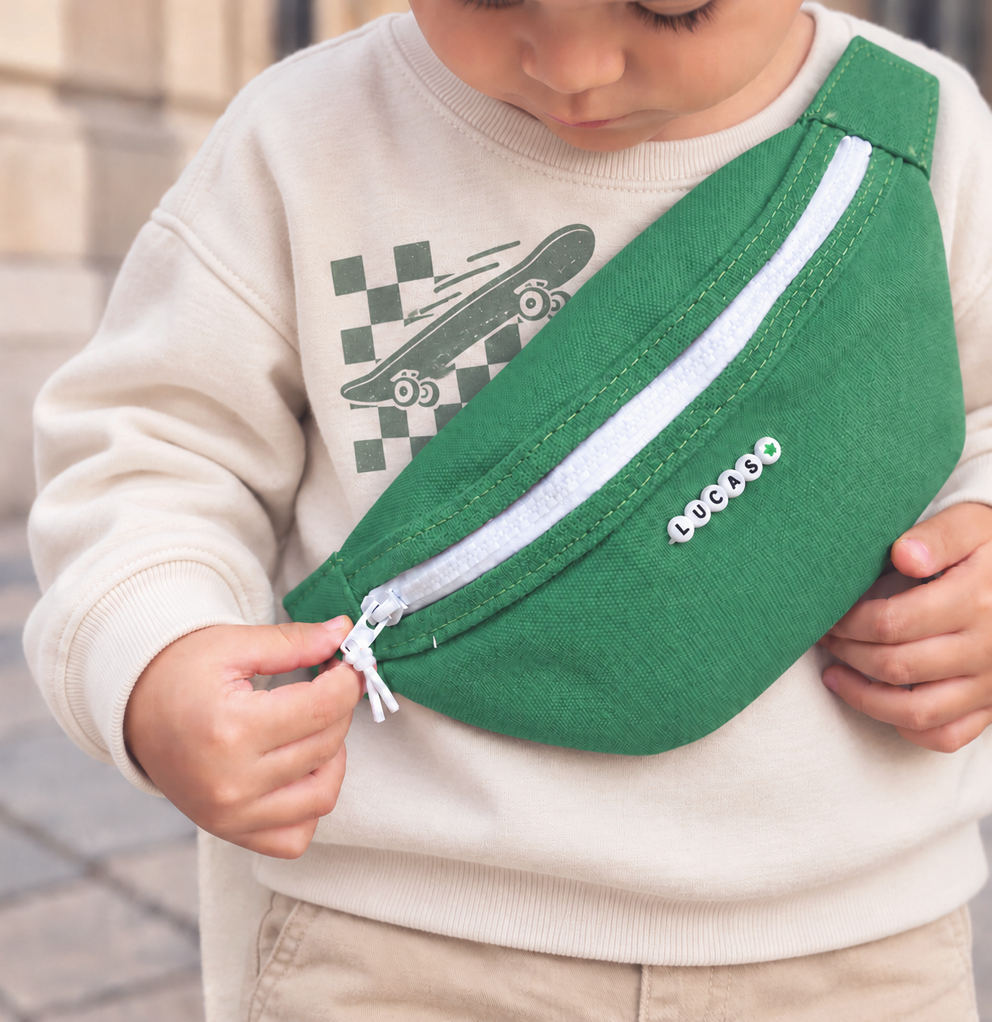 sac-banane-enfant-vert-personnalise-prenom-perles-etoile
