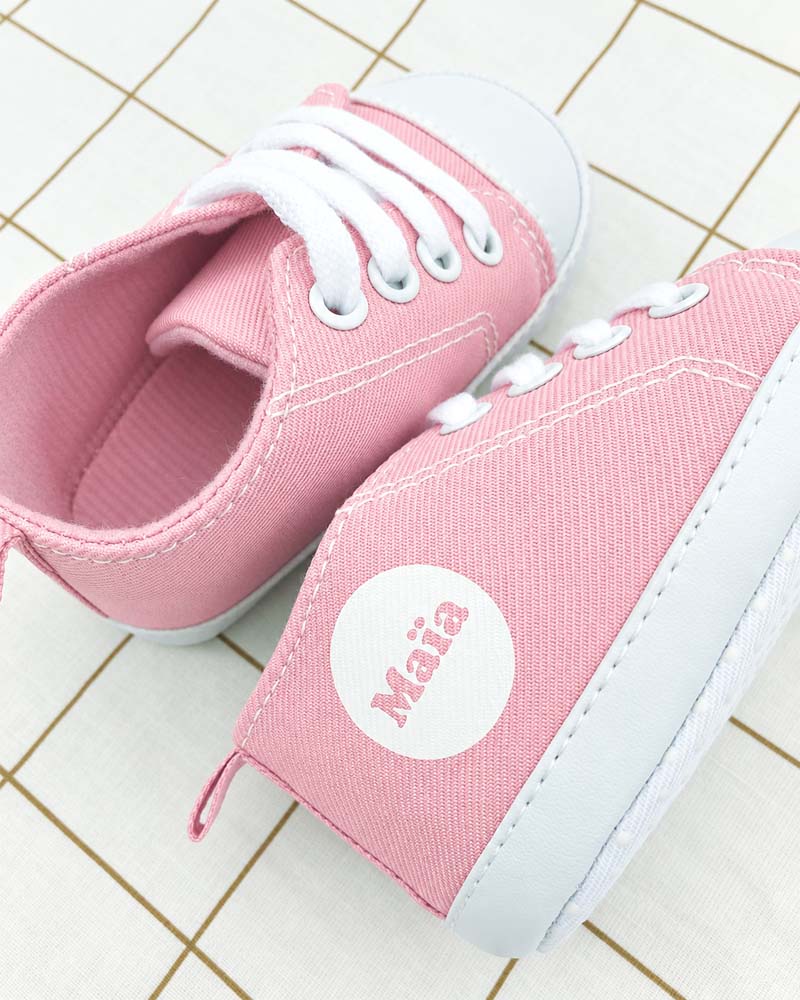 chaussons-bebe-converse-rose-prenom