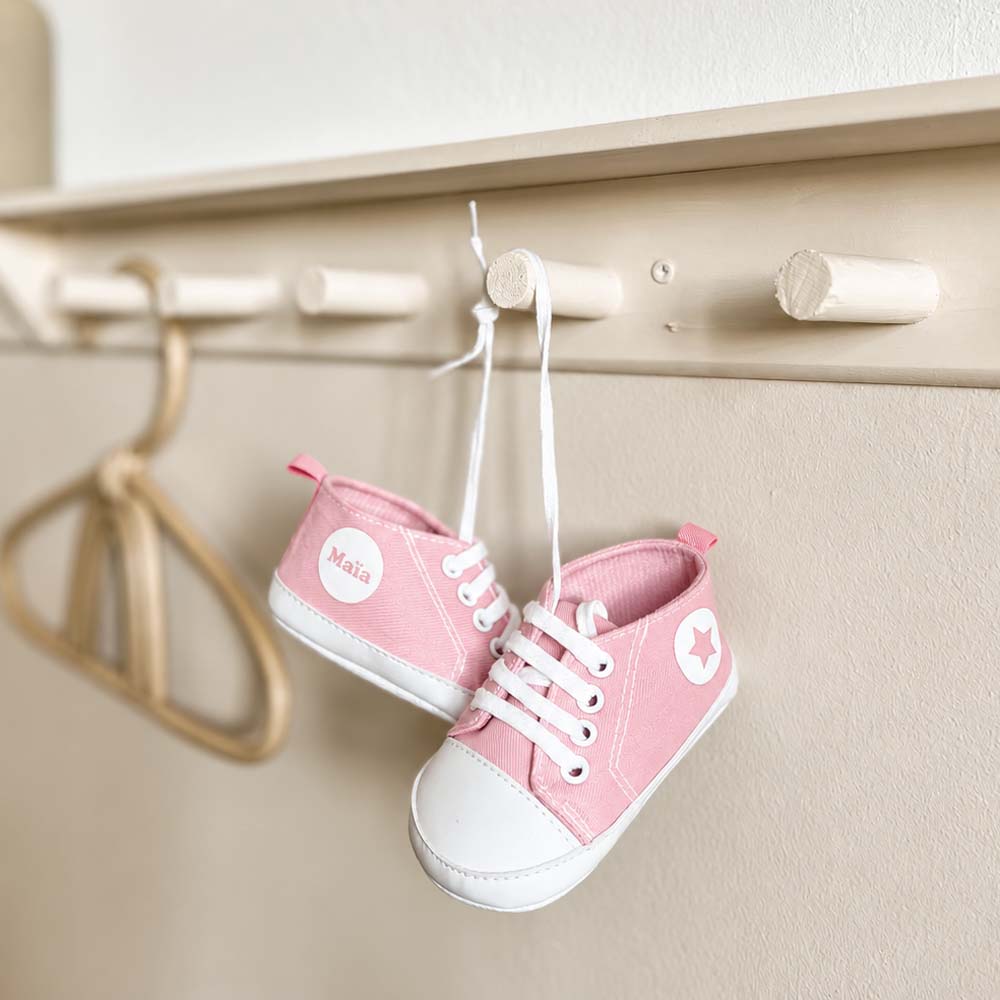 baskets-rose-personnalise-etoile