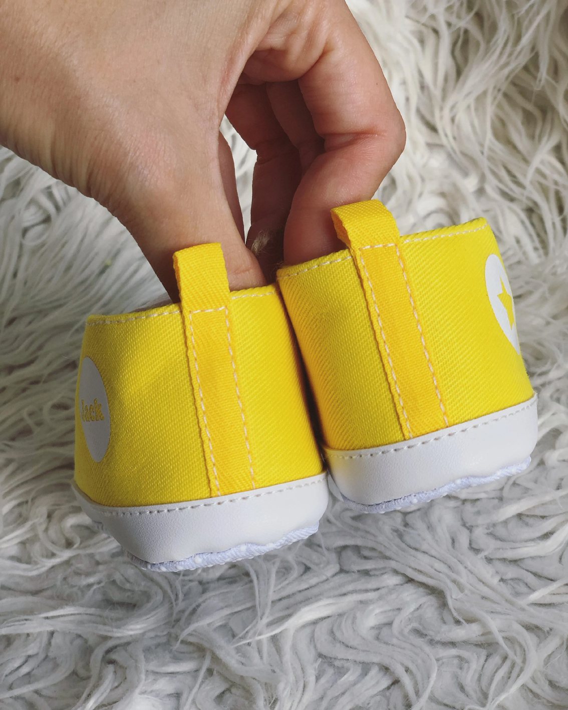 chaussures jaunes enfant prénom
