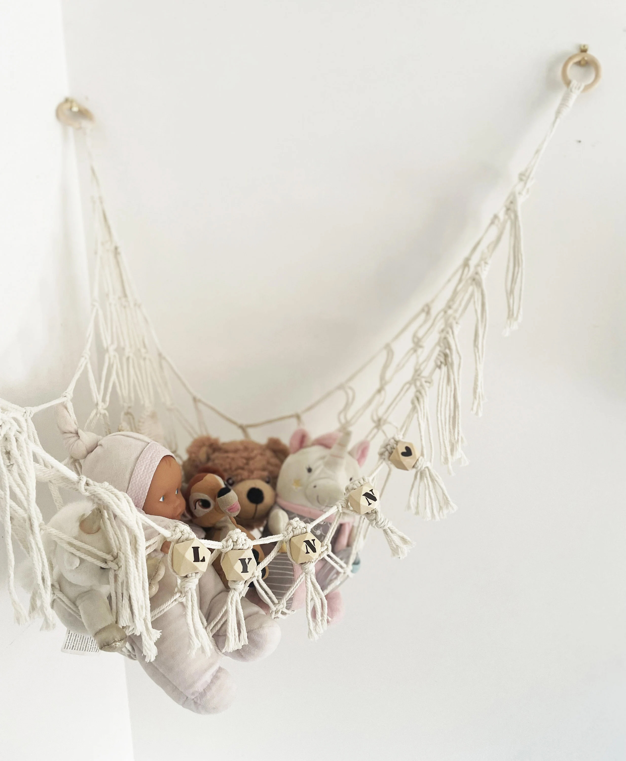 range peluche macramé et bois personnalisable