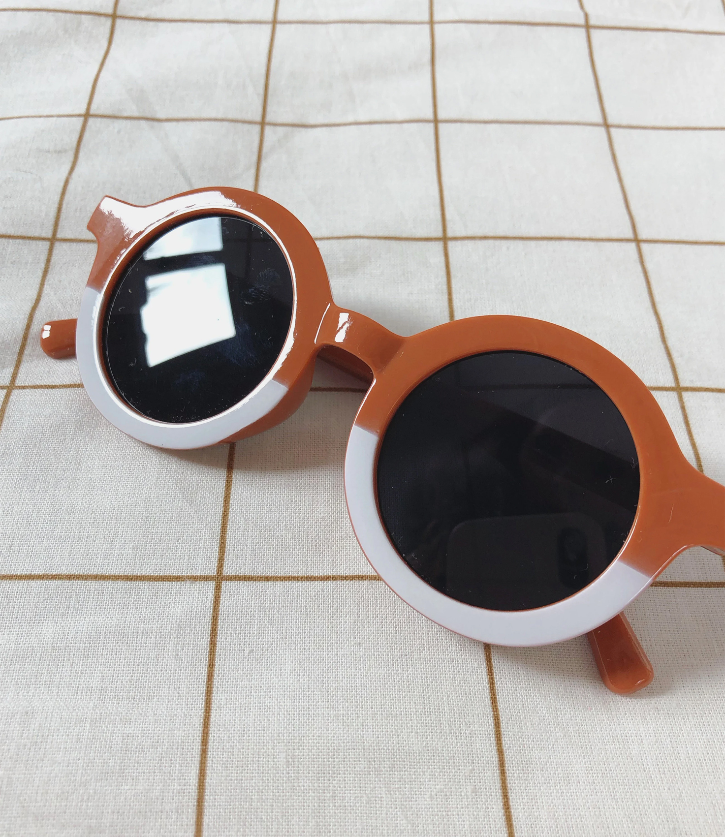 solaires retro bebe terracotta