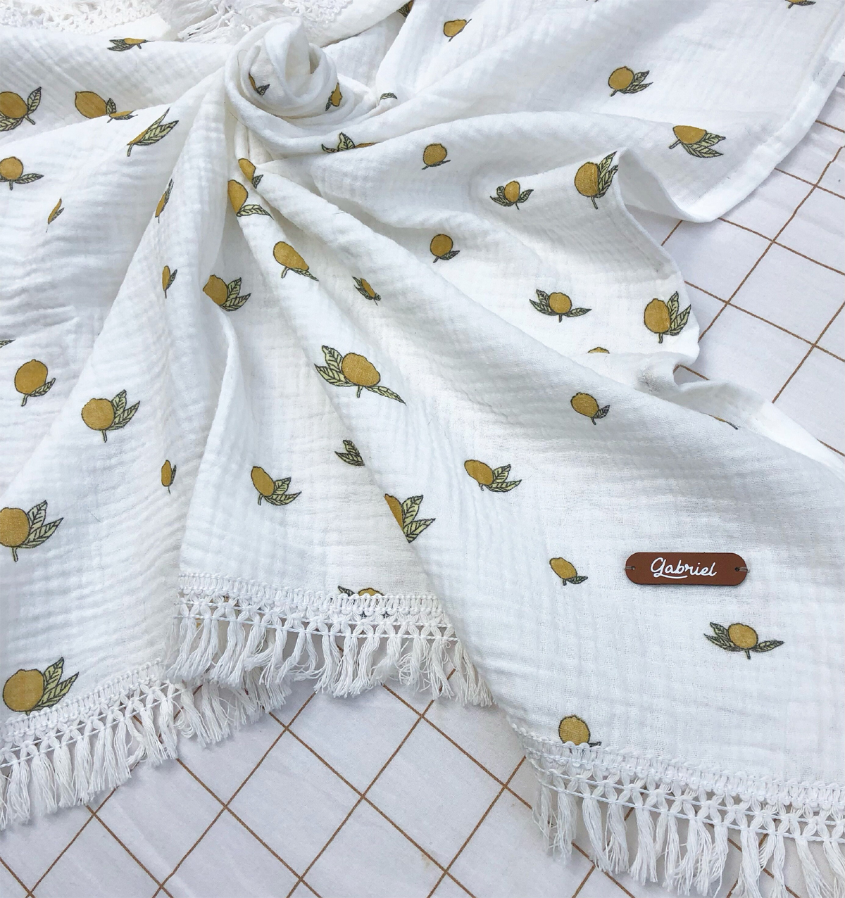 serviette pour lété citrons et prénom simili cuir+