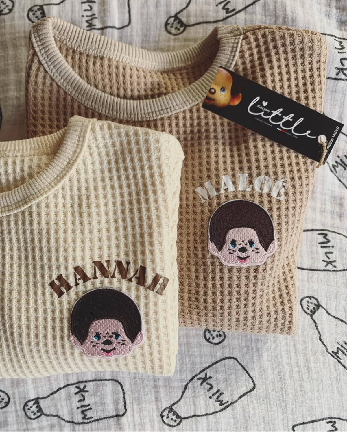 sweat enfant oversize matiere gaufrée avec prénom