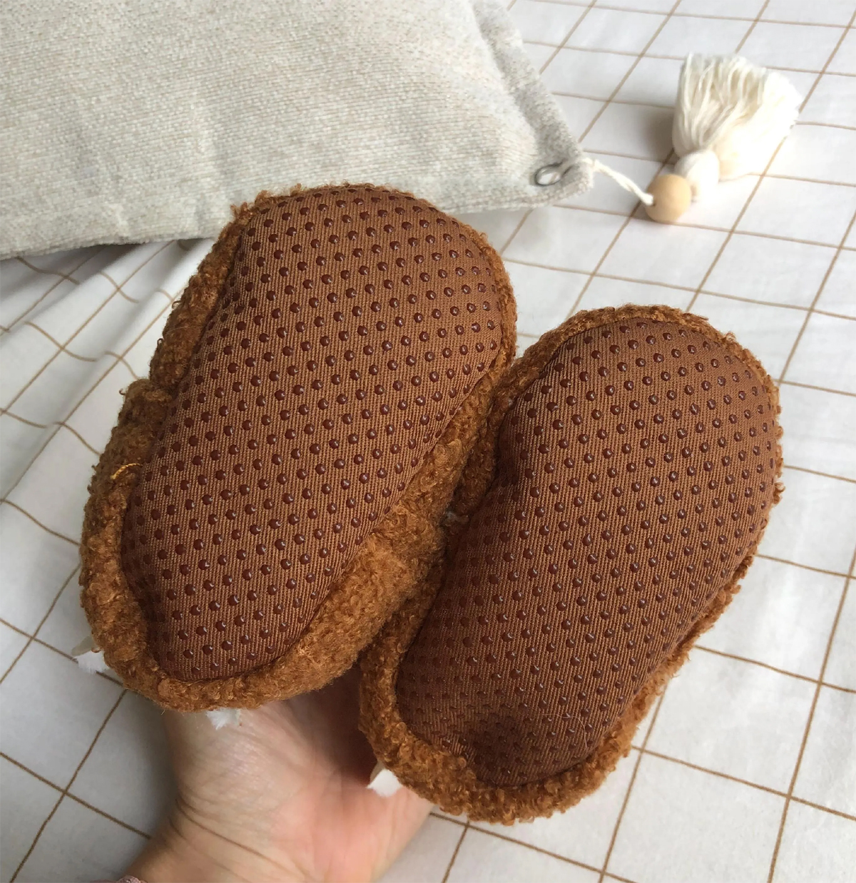 semelles antidérapantes chaussons teddy