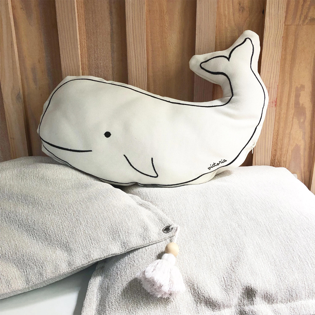 coussin décoratif baleine prénom