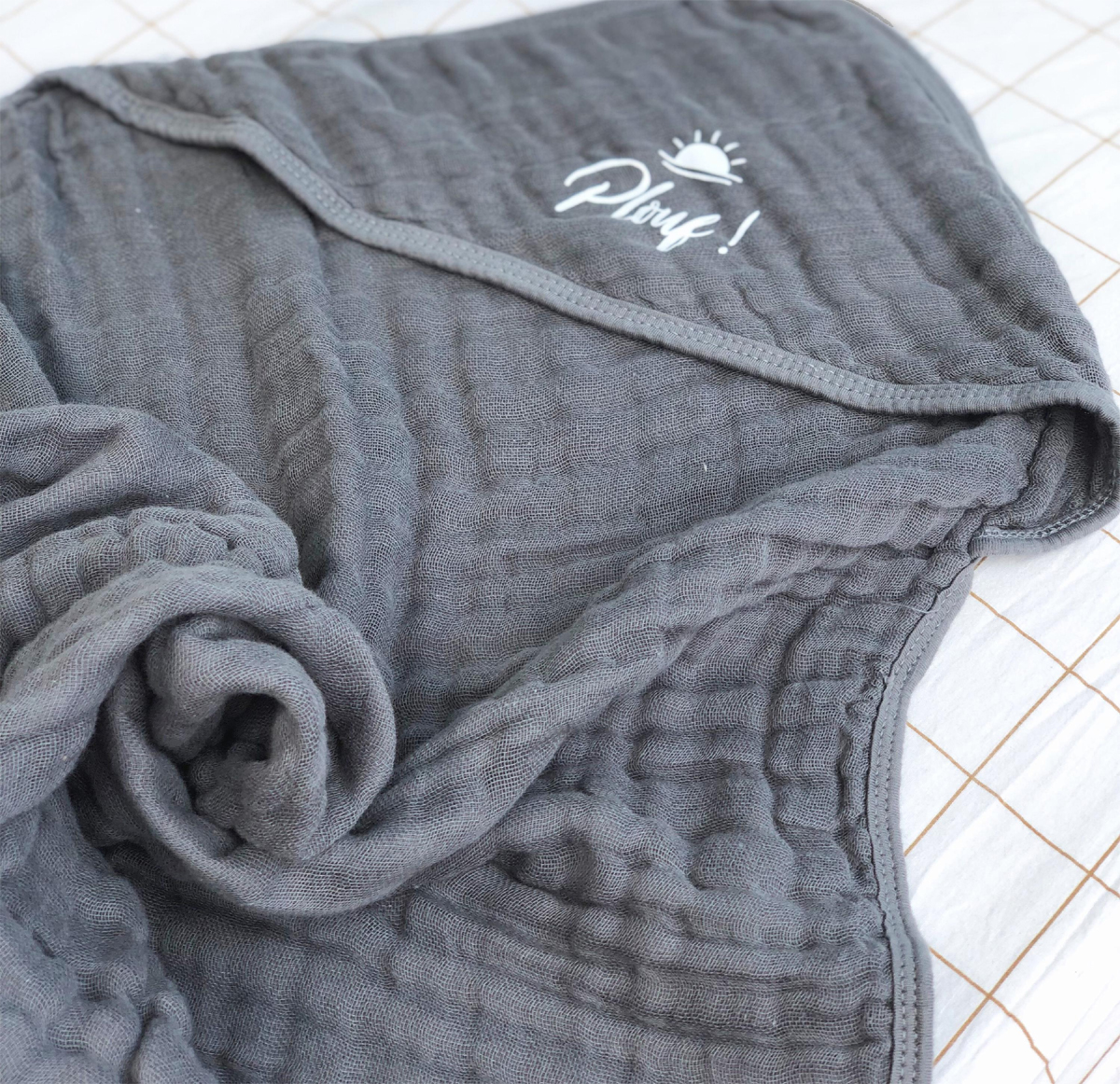 cape de bain légere en gaze coton à personnaliser