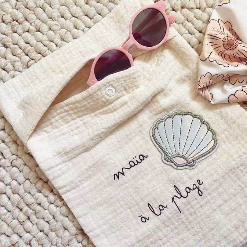 petit sac a langer pour accessoires bébé prenom et coquillage