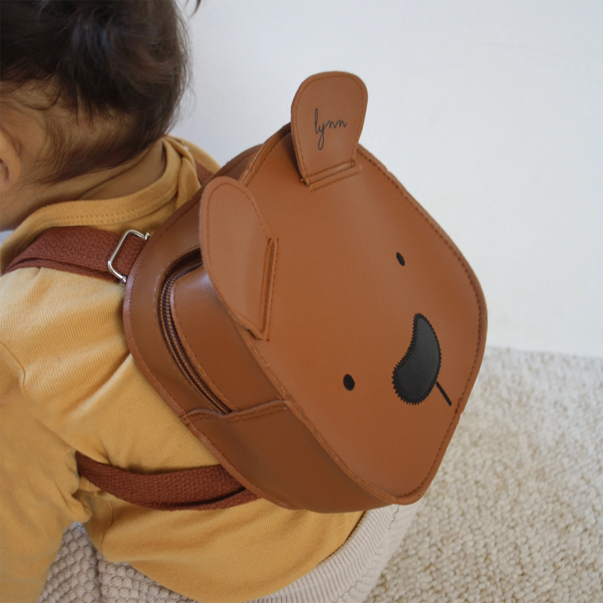 sac à dos simili cuir tête dours avec prénom sur oreille