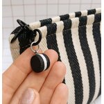 charm-biscuit-noir-blanc-trousse-maison-little