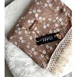 fouta-personnalisee-fleurie-franges-gaze