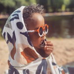 lunettes de soleil plage avec prénom noir et blanc