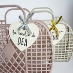 panier enfant plastique rose écru avec texte et prénom pour pâques