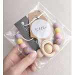 collier-allaitement-silicone-violet-jaune-fleur--naturel-cadeau-jeune-maman