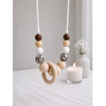 collier-portage-silicone-bois-motif-fleurs-leopard-decoration-naturelle