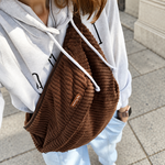 grand-sac-banane-velours-marron-personnalise