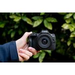 canon-eos-r100-5