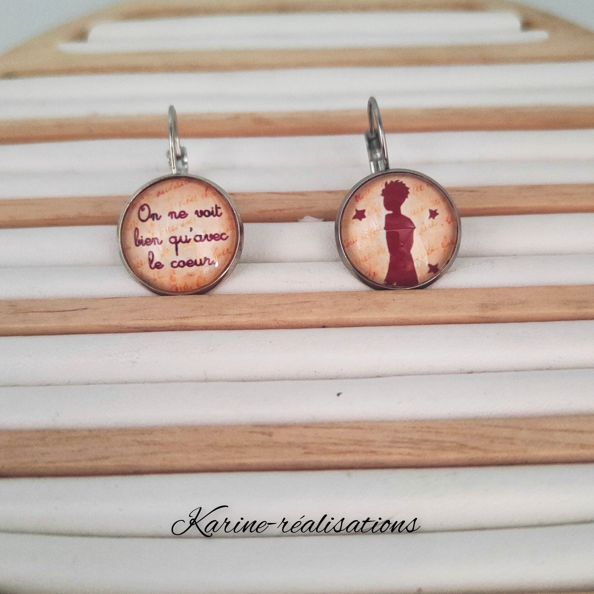 boucles-oreilles-dormeuses-petit-prince-citation-coeur.jpg