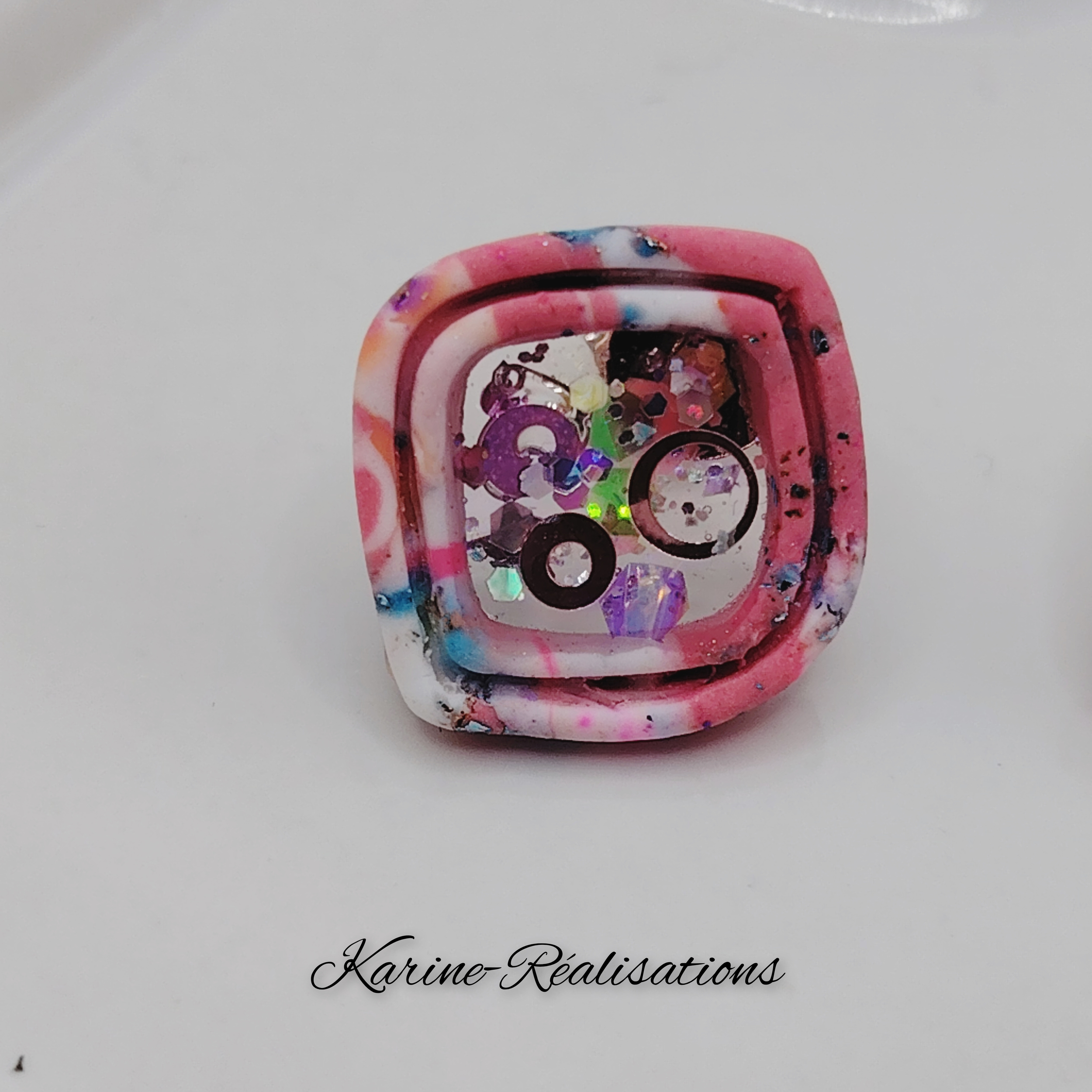 boucles-oreilles-puces-pate-polymere-resine-paillettes-fait-main1
