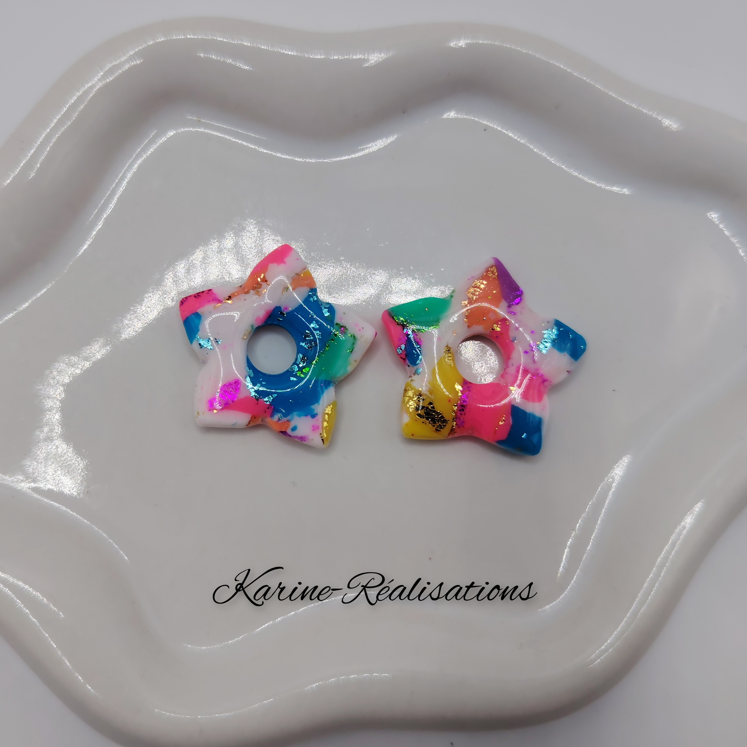 pampilles-etoiles-pate-polymere-resine-multicolore-feuille-or-accessoire-boucles-oreilles1