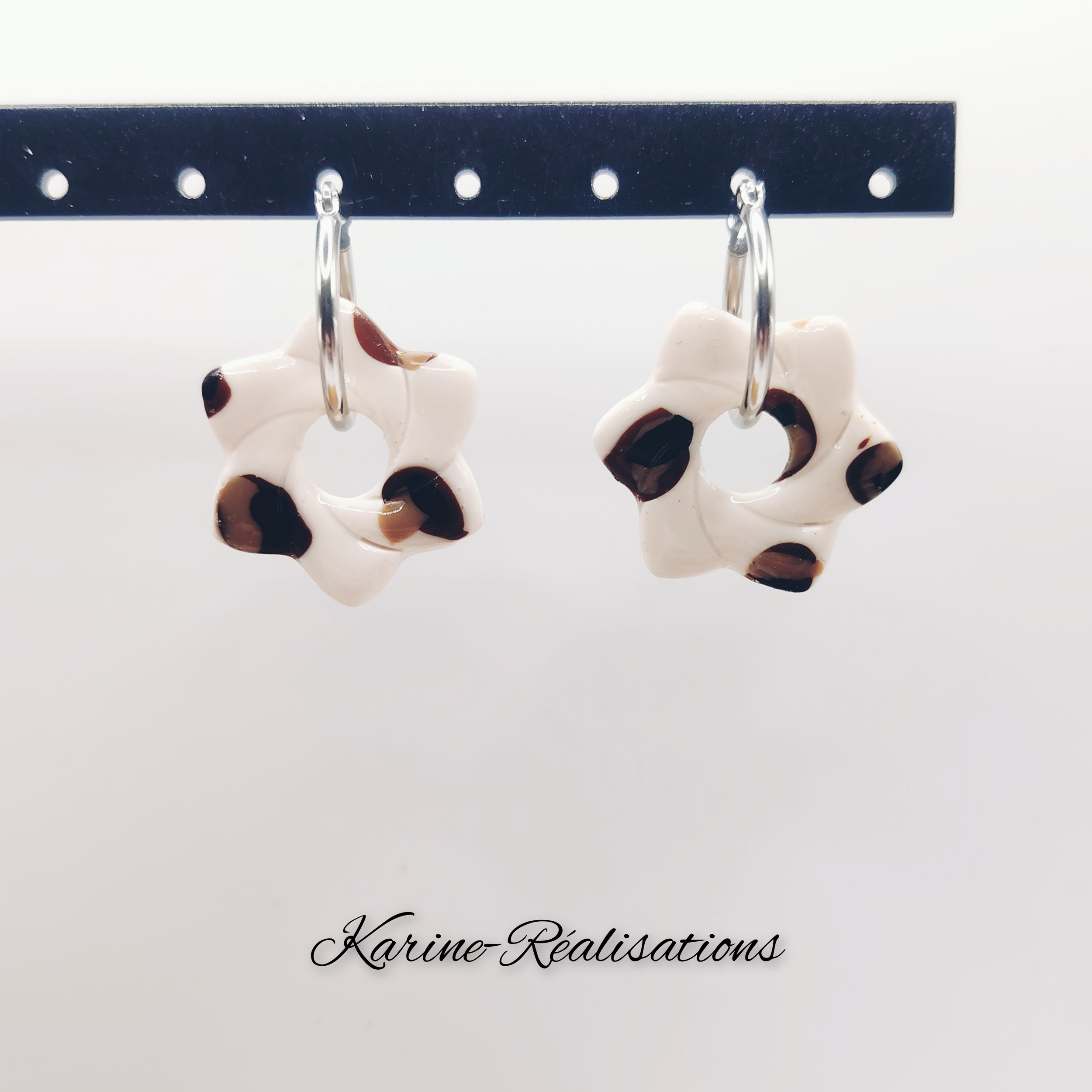 pampilles-fleurs-leopard-sauvage-creme1.jpg