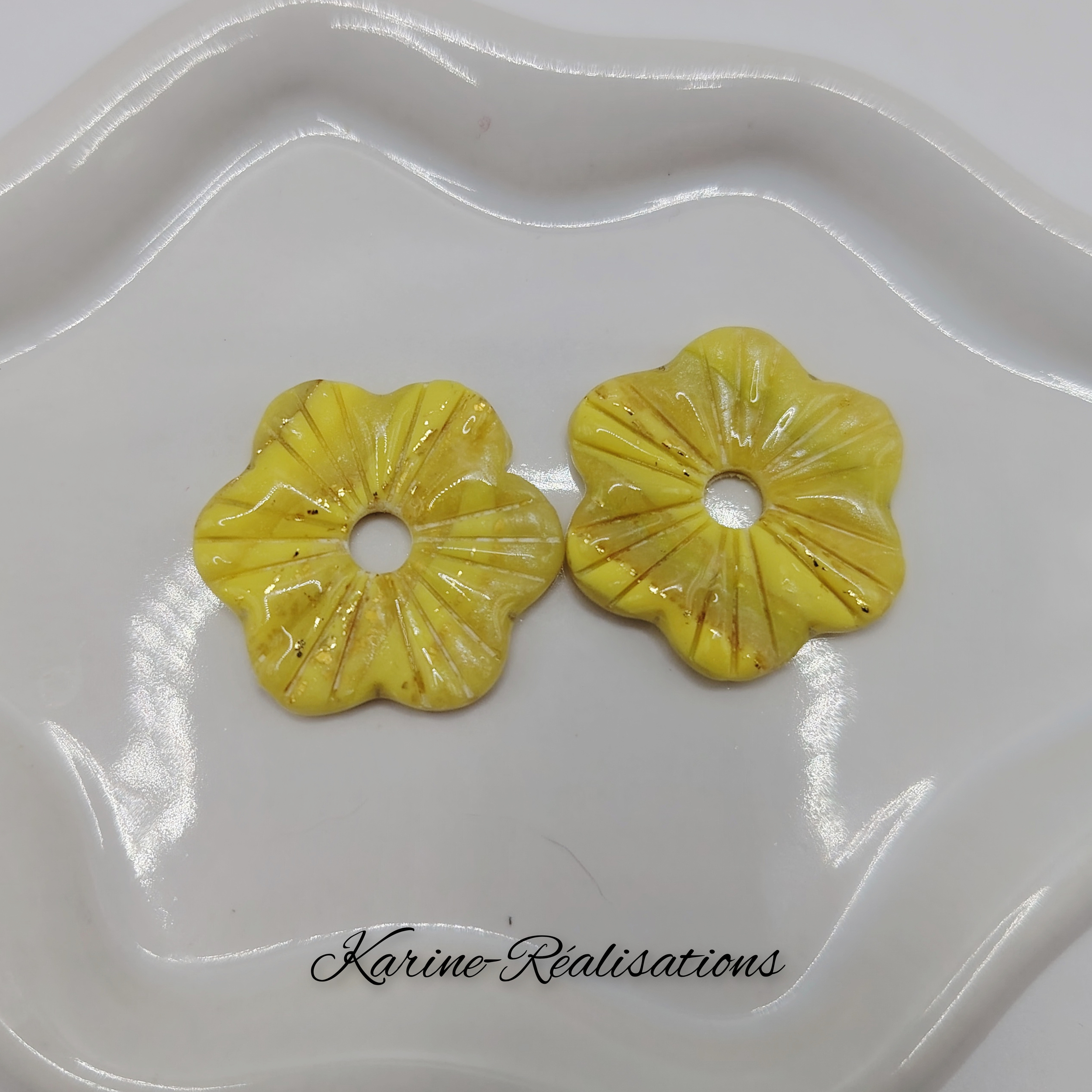 pampille-fleur-jaune-bijou-interchangeable1.jpg