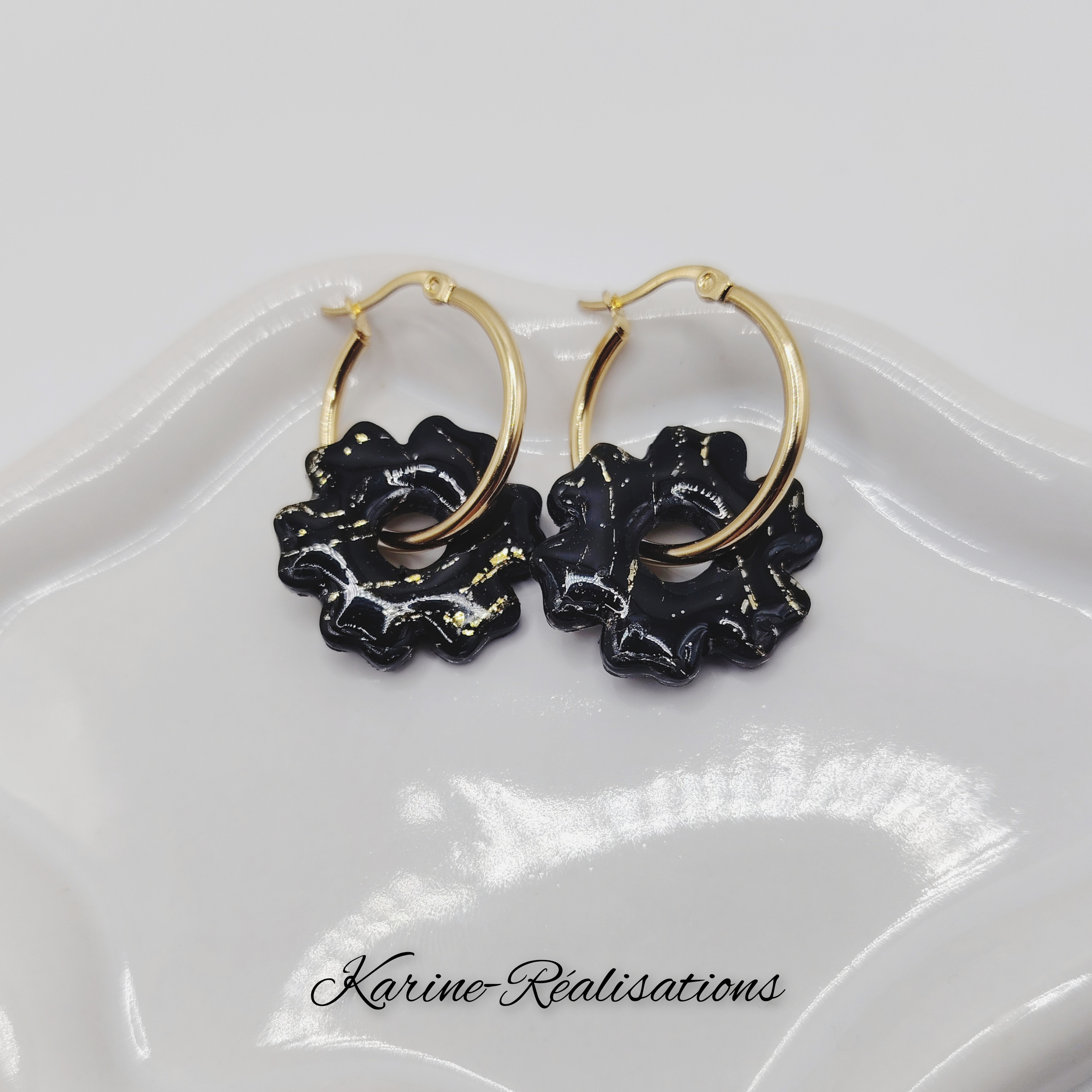 Pampilles Fleurs Géométriques Noir Marbré – Éclats de Feuille dOr2
