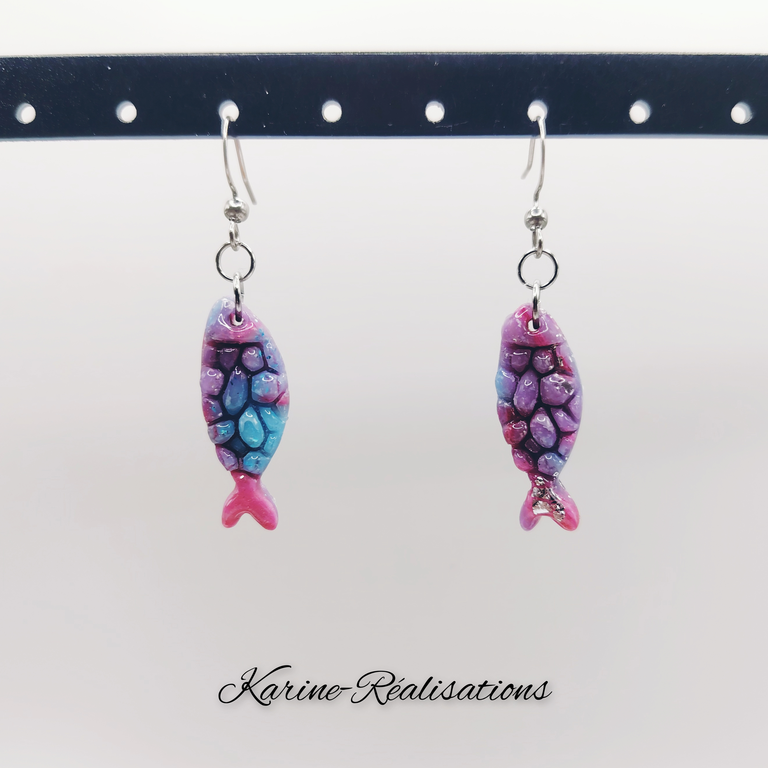 Boucles dOreilles Pendantes Poisson – Bijoux résine marbrés Rose &amp; Bleu