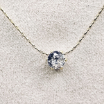 collier-ras-de-cou-acier-inoxydable-dore-pendentif-cristal-solitaire1