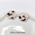 pampilles-fleurs-leopard-arrondies-creme.jpg