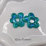 Pampilles boucles doreilles fleurs - Résine bleu turquoise et paillettes2
