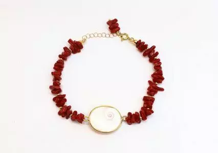 Bracelet corail Cupolino et Œil de Sainte-Lucie – La Griffe d’Or Ajaccio