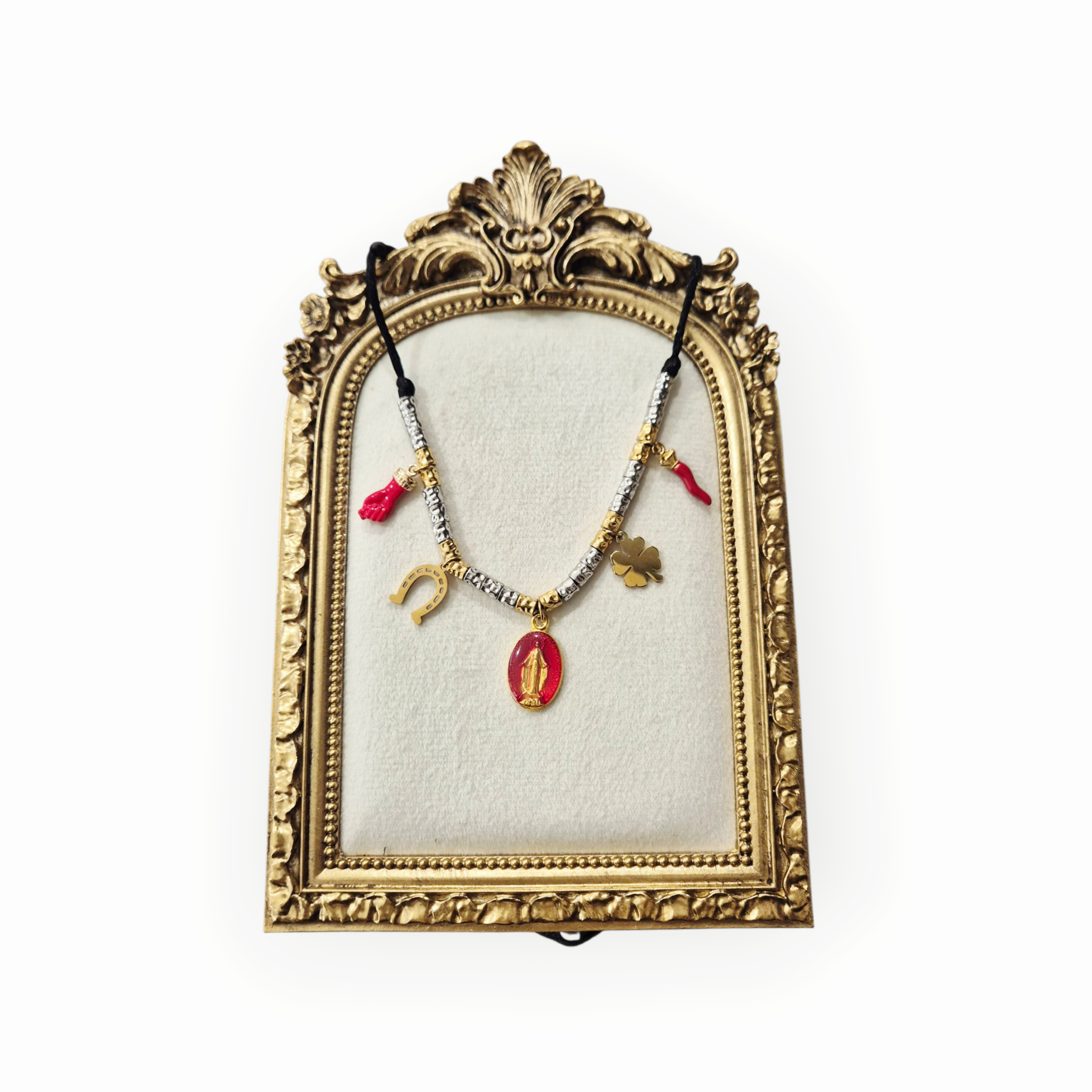 Collier grigri rouge