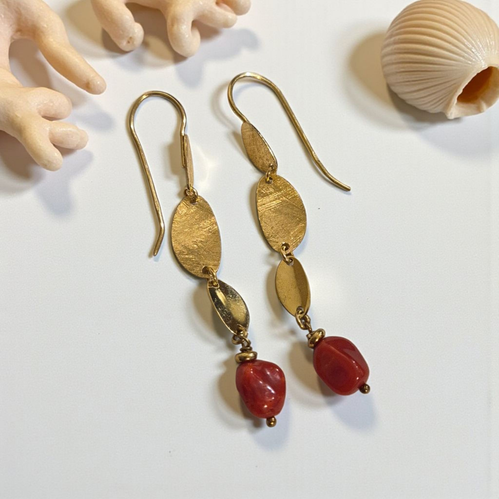 Femme boucles doreilles en corail rouge pas cher