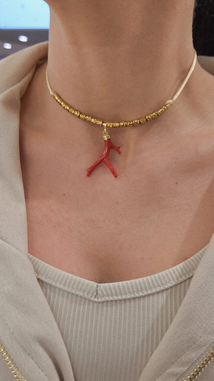 collier femme breloque  corail rouge été tendance
