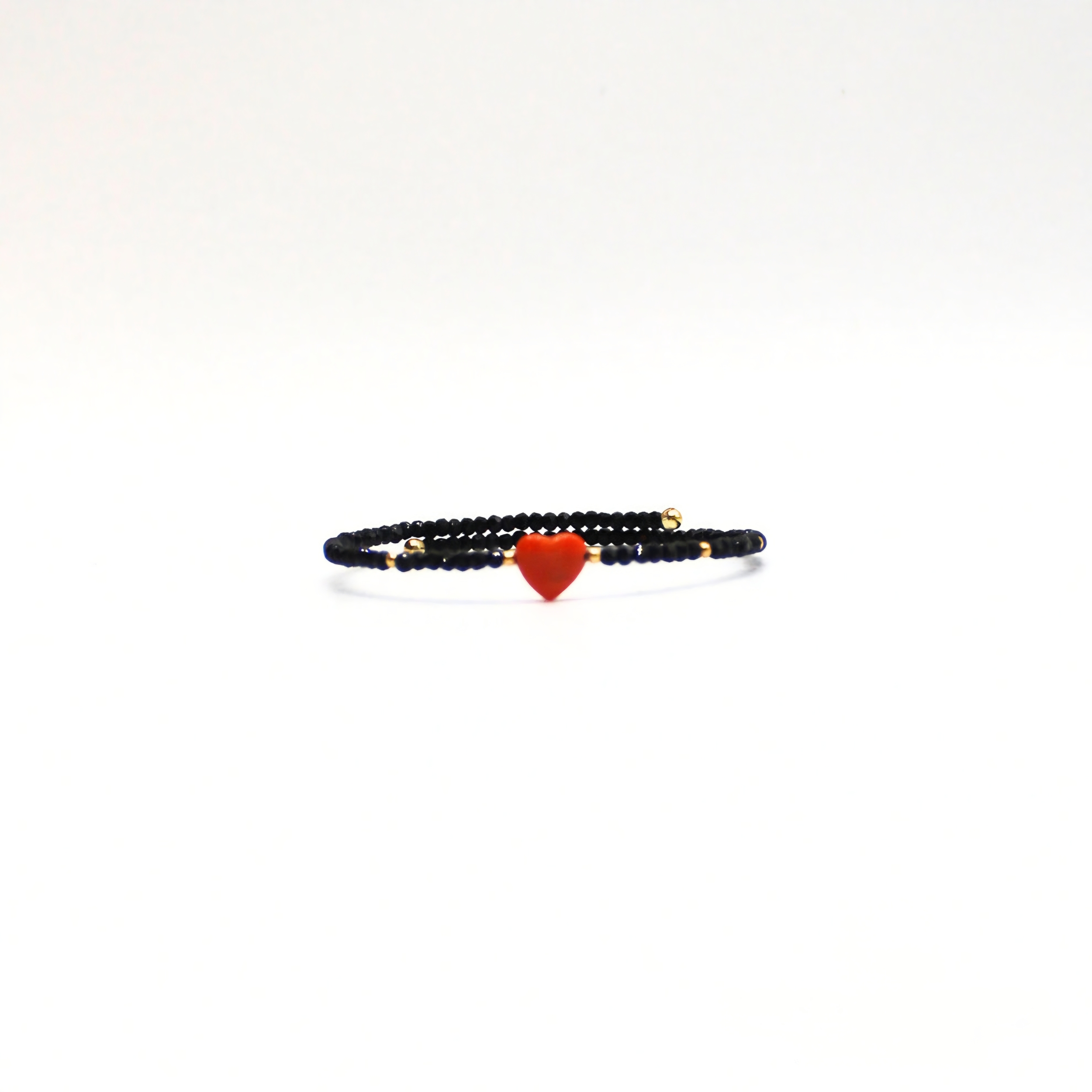 Bracelet femme jonc cristal noir et cœur en corail veritable