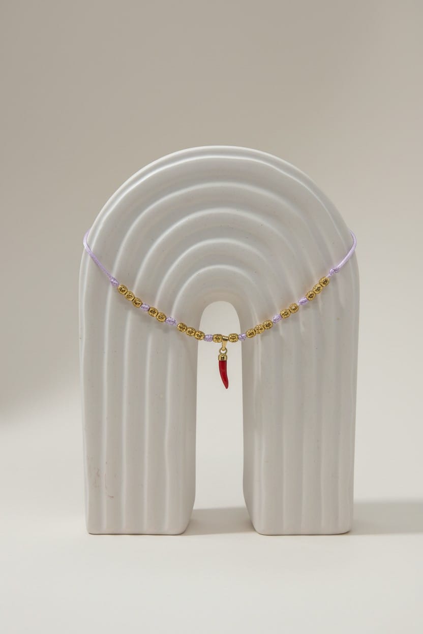 Collier enfant porte-bonheur corail rouge corse doré