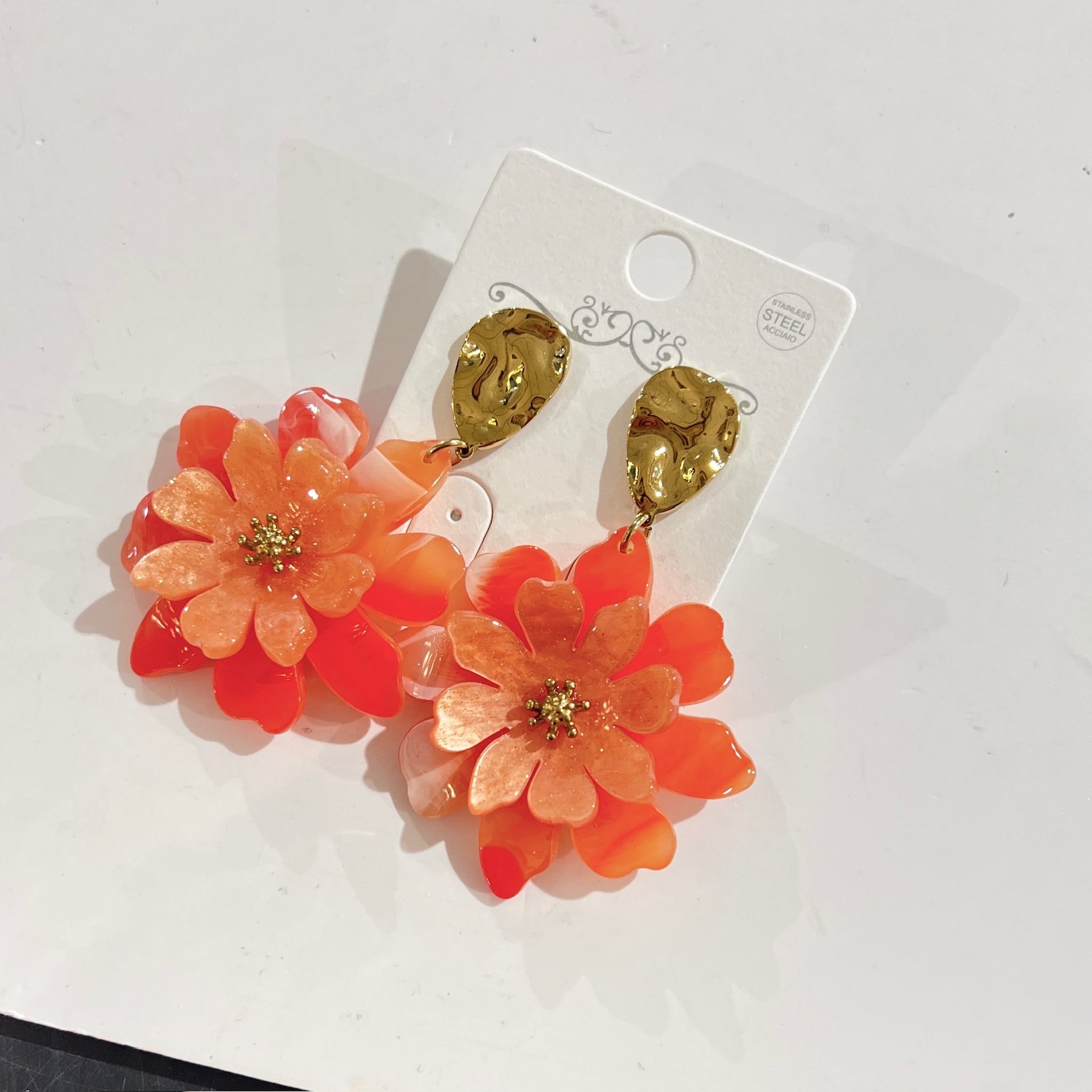 boucles d'oreilles fleurs femme orange