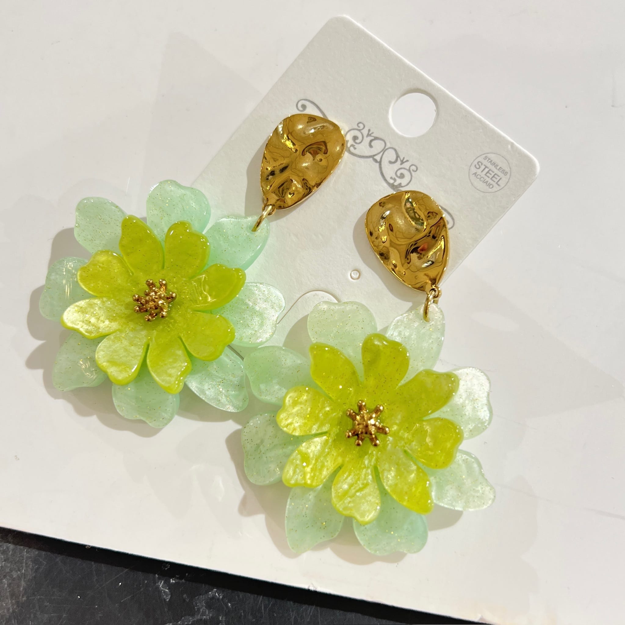 boucles d'oreilles fleurs femme verte