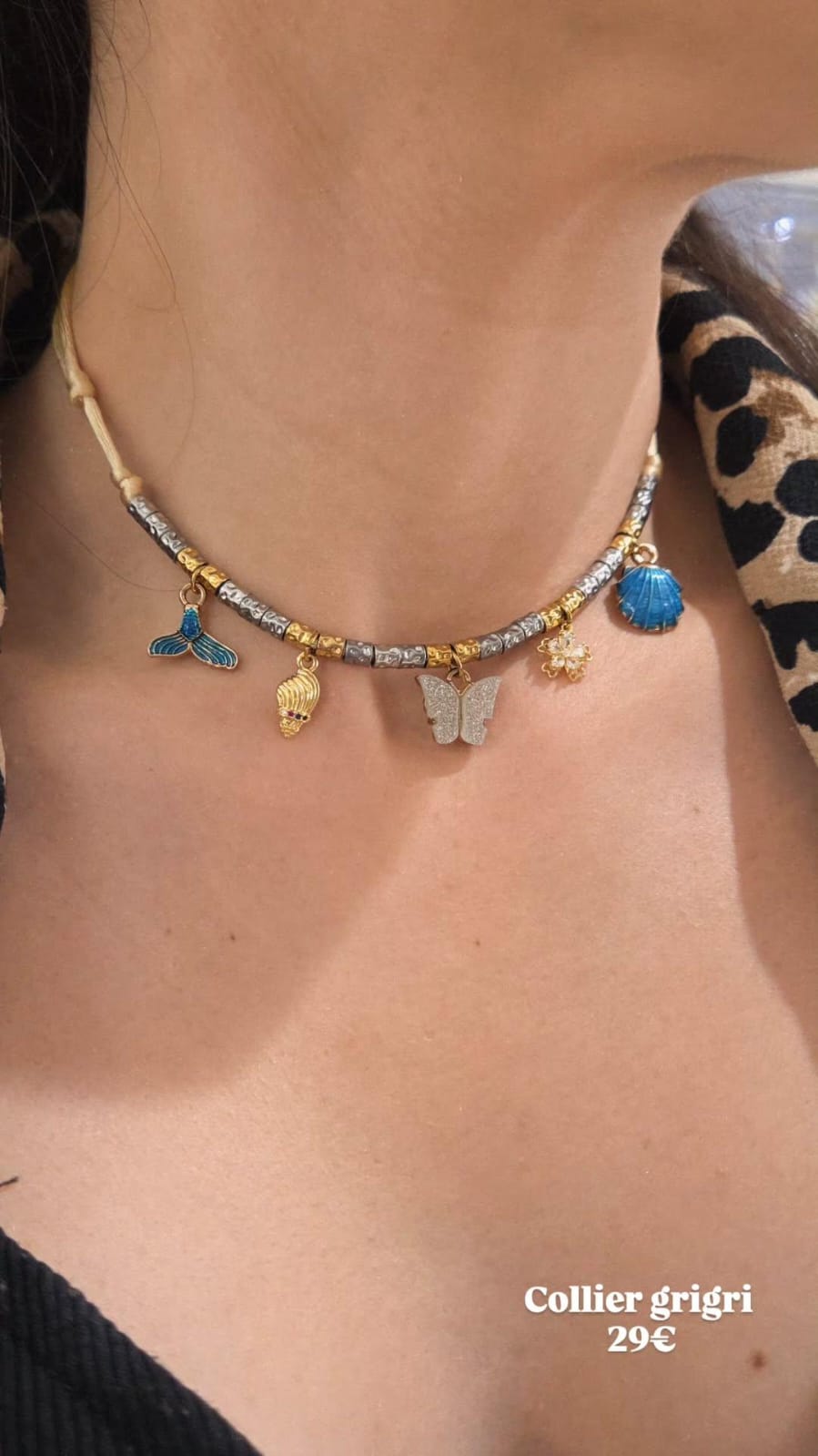 collier grigri femme papillon bleu Ajaccio