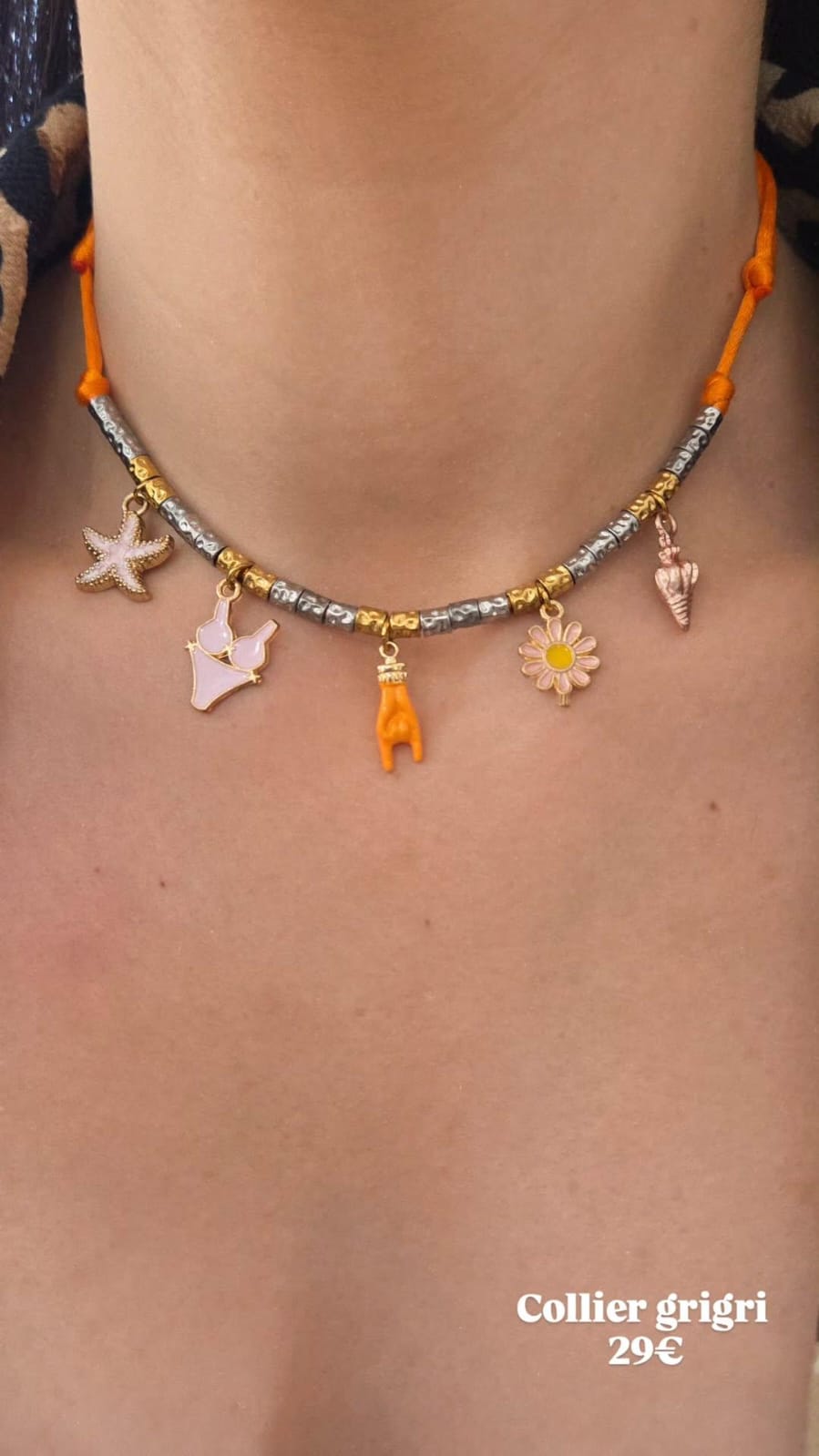 collier grigri femme à offrir orange