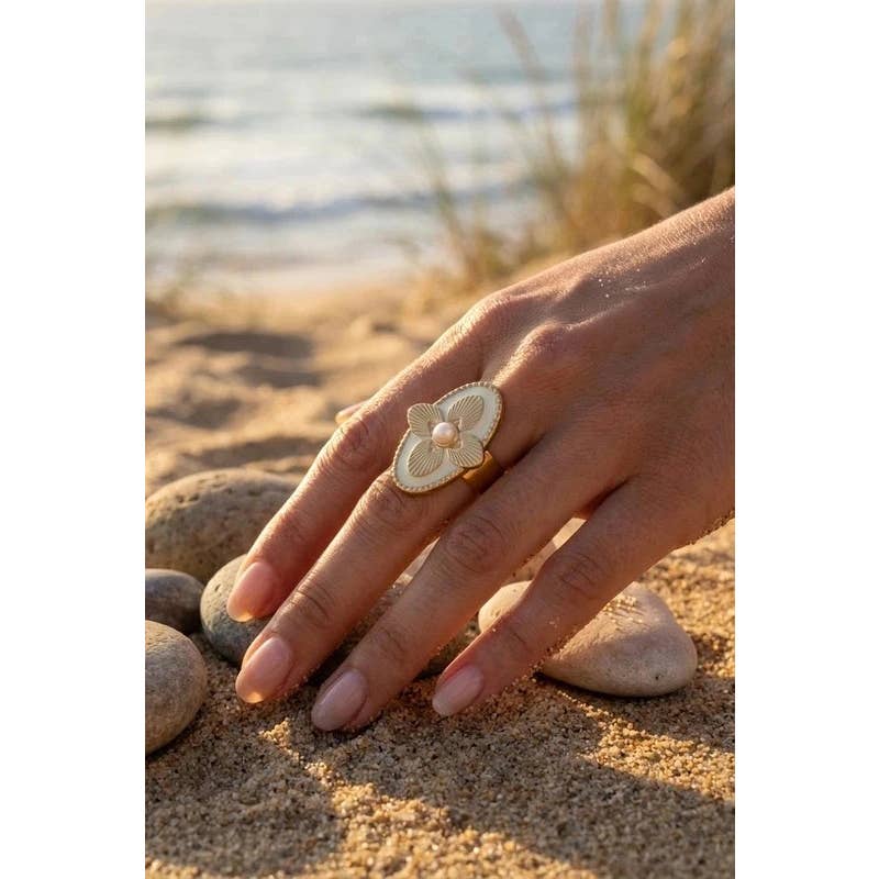 Bague réglable élégante et raffinée  blanche pour femme corse
