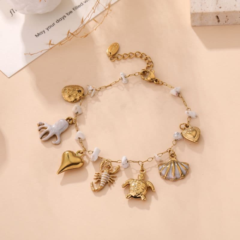 Collier artisanal inspiration mer Méditerranée blanc