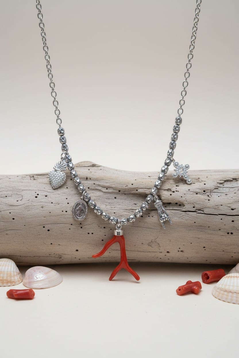 Collier avec corail véritable pendentif argent