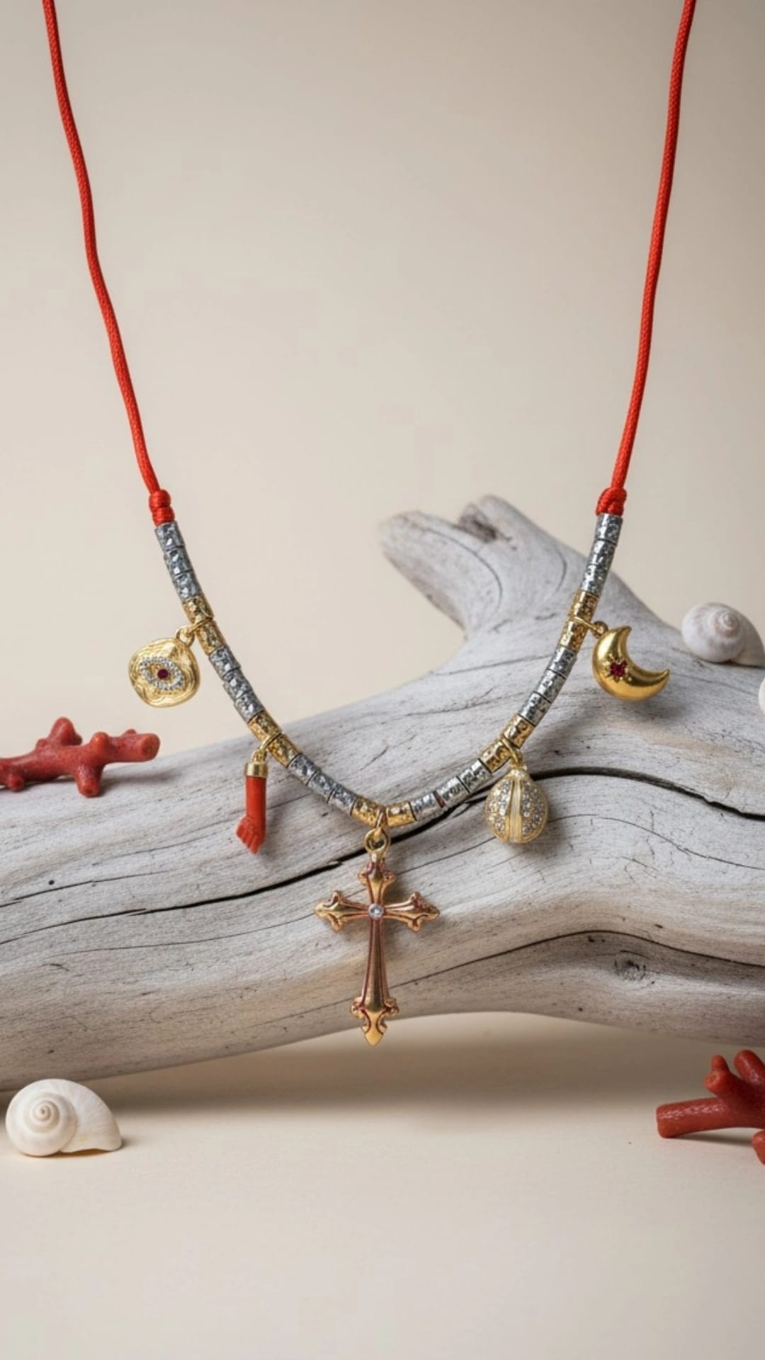 Collier femme Charms et Breloques à Prix doux