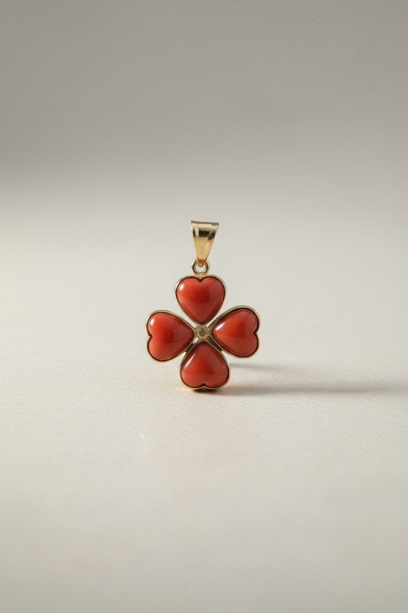 Croix en corail et or haut de gamme pour femme